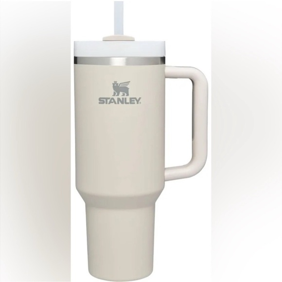 Stanley Other - NWT Stanley 40 oz Stainless Steel H2.0 FlowState
Quencher Tumbler - Dune